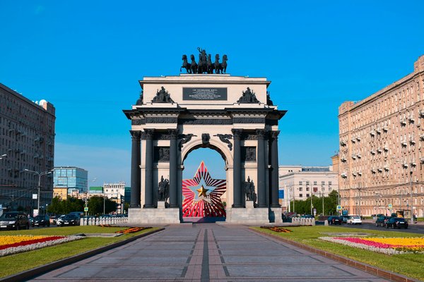 Discover Unforgettable UK Cruises for a Deep Dive into British Art History